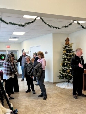 Saxton office decorated for christmas